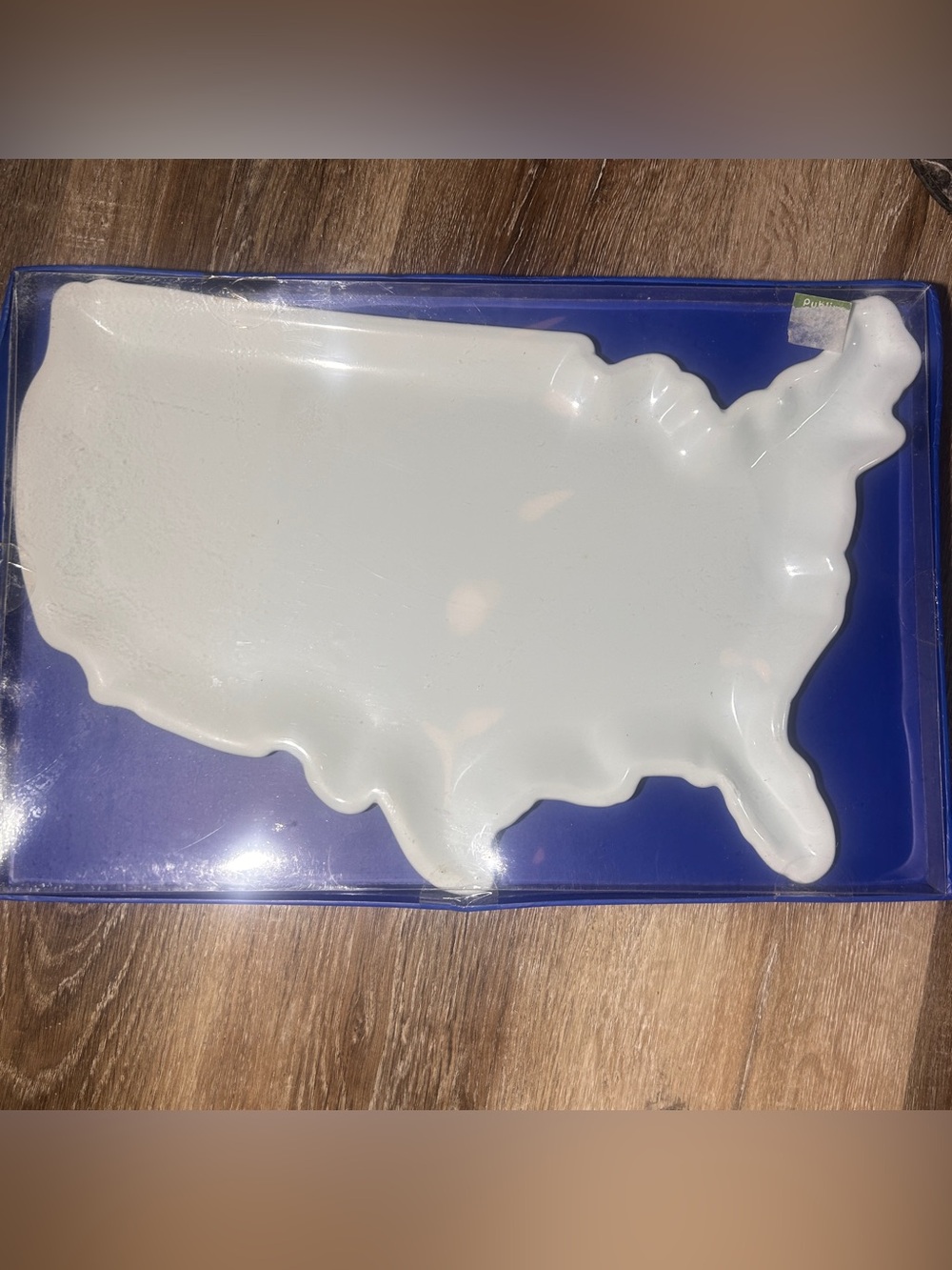 B.I.A. Cordon Bleu 18" Classic White Platter - Shaped Like the USA - RARE!